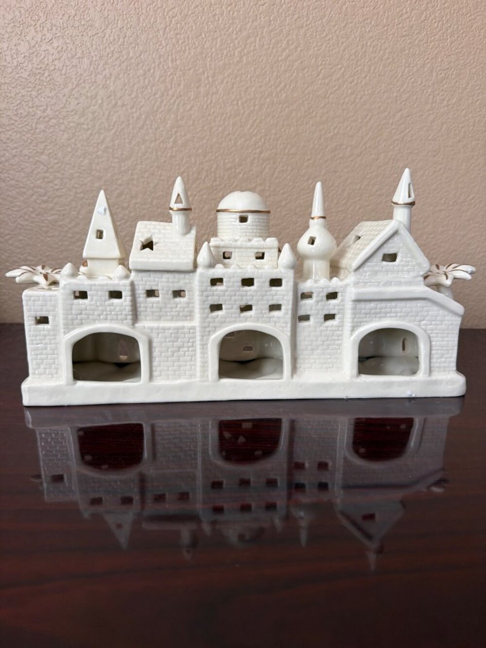 2005 JCPenney Town of Bethlehem Porcelain Nativity Set 12 Piece Gold - Picture 8 of 16